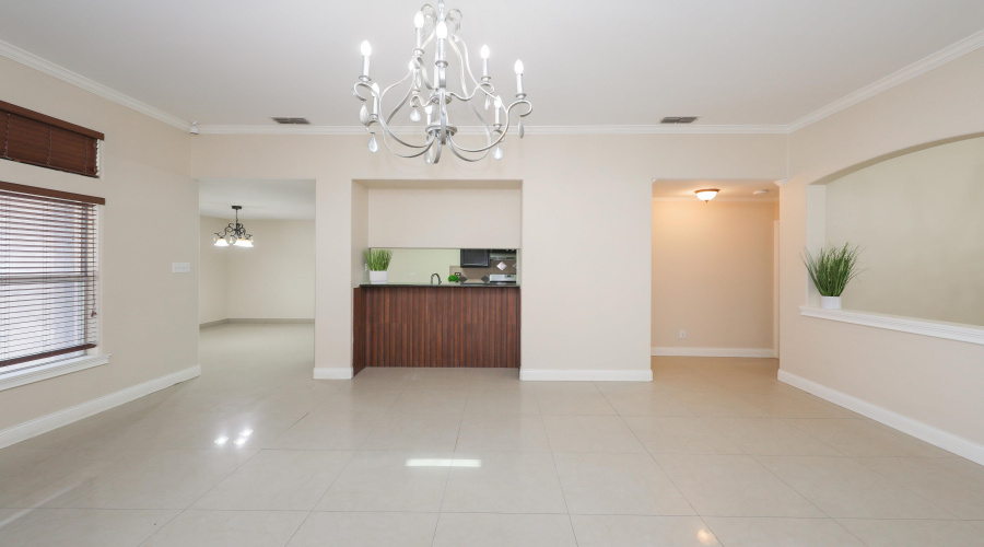 1924 Yukon Ln, Laredo, Texas 78045, 3 Bedrooms Bedrooms, 7 Rooms Rooms,2 BathroomsBathrooms,Residential,For Sale,1924 Yukon Ln,20262399