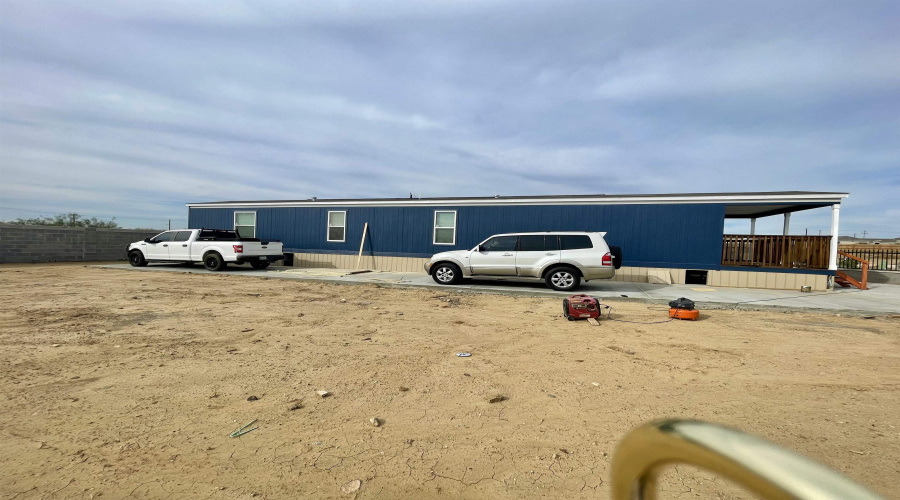 101 Mi Ranchito St., Laredo, Texas 78046, 3 Bedrooms Bedrooms, 4 Rooms Rooms,2 BathroomsBathrooms,Residential,For Rent,101 Mi Ranchito St.,20262400
