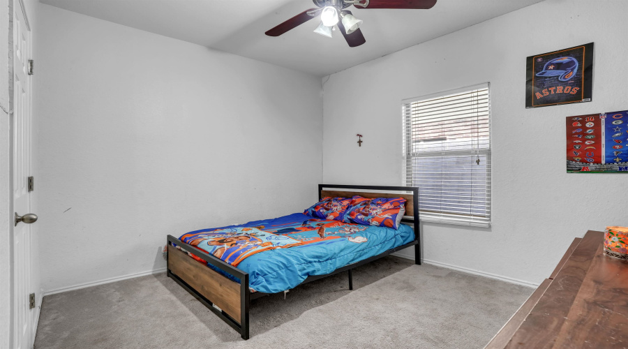 3202 Quintero St, Laredo, Texas 78045, 3 Bedrooms Bedrooms, 5 Rooms Rooms,2 BathroomsBathrooms,Residential,For Rent,3202 Quintero St,20262402