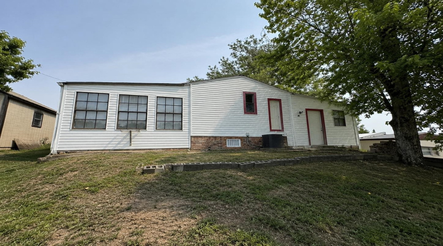 118 Blossum Blvd., Zapata, Texas 78076, 2 Bedrooms Bedrooms, 3 Rooms Rooms,1 BathroomBathrooms,Residential,For Sale,118 Blossum Blvd.,20262405