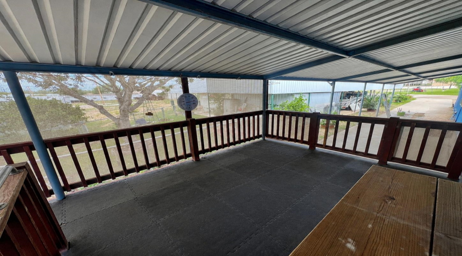 118 Autumn Ln., Zapata, Texas 78076, 2 Bedrooms Bedrooms, 4 Rooms Rooms,2 BathroomsBathrooms,Residential,For Sale,118 Autumn Ln.,20262407