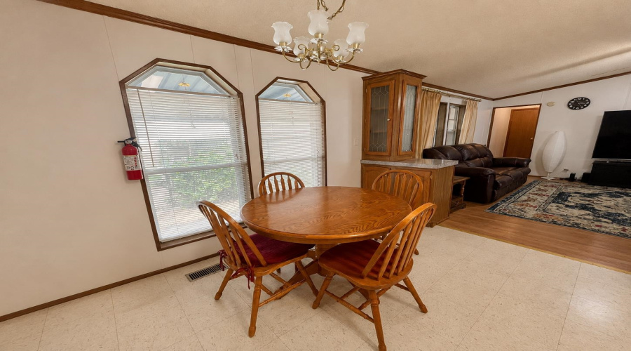 118 Autumn Ln., Zapata, Texas 78076, 2 Bedrooms Bedrooms, 4 Rooms Rooms,2 BathroomsBathrooms,Residential,For Sale,118 Autumn Ln.,20262407