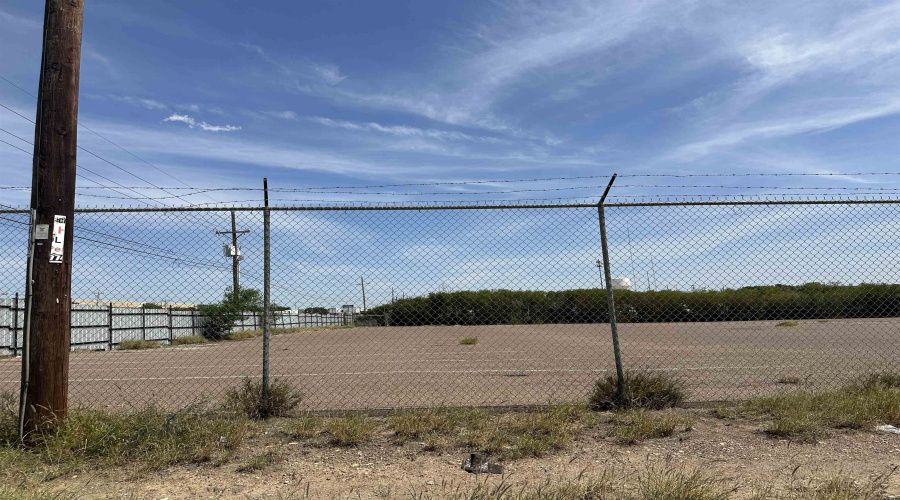 14107 Transportation Ave, Laredo, Texas 78045, ,Land,For Rent,14107 Transportation Ave,20262410