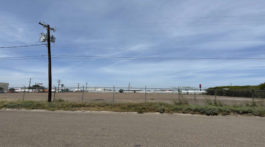 14107 Transportation Ave, Laredo, Texas 78045, ,Land,For Rent,14107 Transportation Ave,20262410