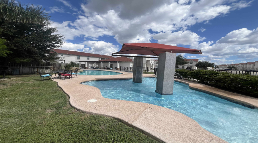 7615 Laguna Del Mar Ct, Laredo, Texas 78041, 1 Bedroom Bedrooms, 3 Rooms Rooms,1 BathroomBathrooms,Residential,For Rent,7615 Laguna Del Mar Ct,20262412