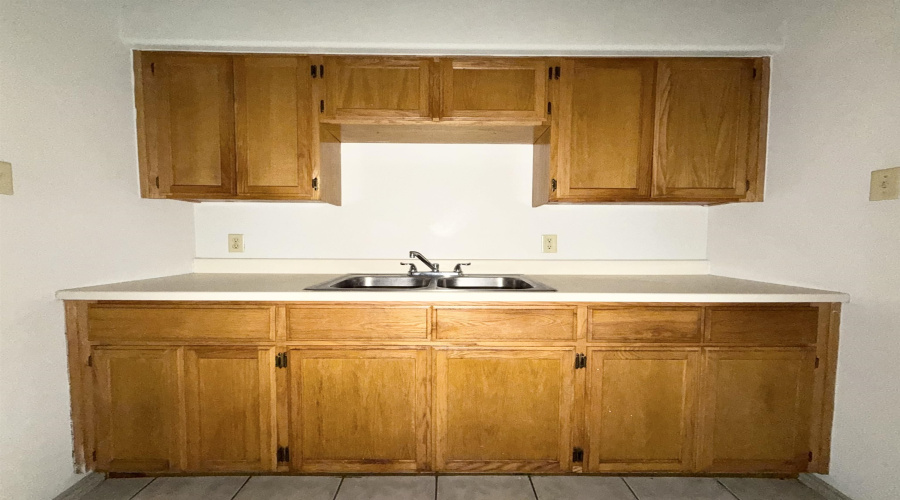 507 Shiloh Dr, Laredo, Texas 78045, 2 Bedrooms Bedrooms, 4 Rooms Rooms,1 BathroomBathrooms,Residential,For Rent,507 Shiloh Dr,20262414