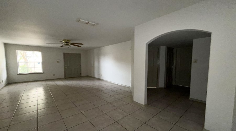 507 Shiloh Dr, Laredo, Texas 78045, 2 Bedrooms Bedrooms, 4 Rooms Rooms,1 BathroomBathrooms,Residential,For Rent,507 Shiloh Dr,20262414
