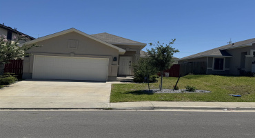 5521 Texana, Laredo, Texas 78046-5212, 4 Bedrooms Bedrooms, 6 Rooms Rooms,2 BathroomsBathrooms,Residential,For Sale,5521 Texana,20262416