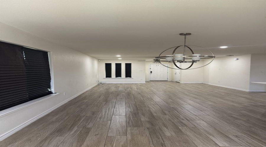 5521 Texana, Laredo, Texas 78046-5212, 4 Bedrooms Bedrooms, 6 Rooms Rooms,2 BathroomsBathrooms,Residential,For Sale,5521 Texana,20262416