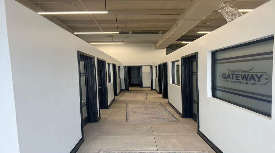 2324 Jacaman Rd, Laredo, Texas 78041, 6 Rooms Rooms,1 BathroomBathrooms,Commercial retail/office,For Rent,2324 Jacaman Rd,20262423