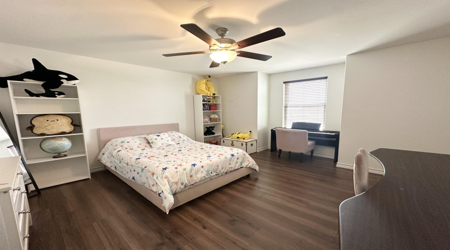 703 Atocha Dr., Laredo, Texas 78045, 3 Bedrooms Bedrooms, 5 Rooms Rooms,2 BathroomsBathrooms,Residential,For Sale,703 Atocha Dr.,20262428
