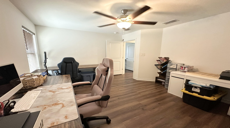 703 Atocha Dr., Laredo, Texas 78045, 3 Bedrooms Bedrooms, 5 Rooms Rooms,2 BathroomsBathrooms,Residential,For Sale,703 Atocha Dr.,20262428