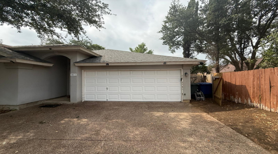 415 Goldeneye Ct, LAREDO, Texas 78045-0000, 3 Bedrooms Bedrooms, 6 Rooms Rooms,2 BathroomsBathrooms,Residential,For Sale,415 Goldeneye Ct,20262431