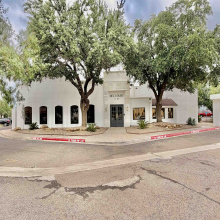 102 Del Ct, Laredo, Texas 78045, 6 Rooms Rooms,4 BathroomsBathrooms,Commercial retail/office,For Rent,102 Del Ct,20262430