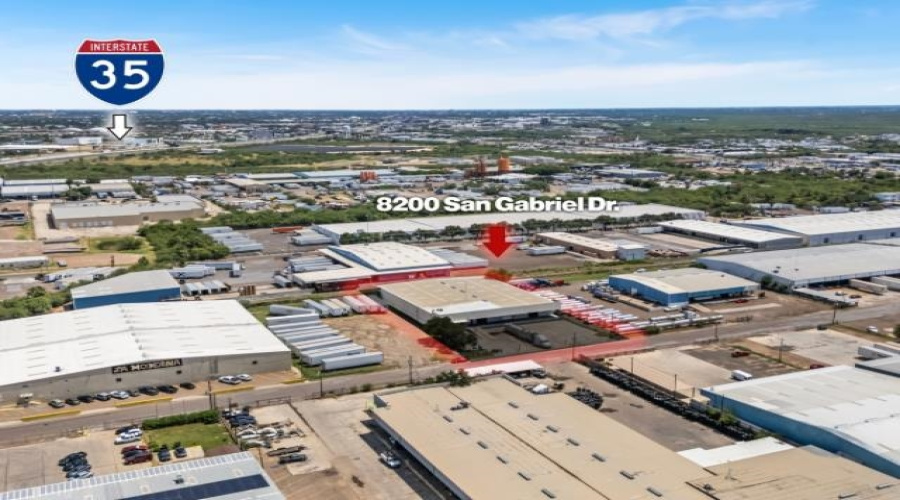 8200 San Gabriel Dr, Laredo, Texas 78045, 1 Bedroom Bedrooms, 1 Room Rooms,1 BathroomBathrooms,Commercial/industrial,For Rent,8200 San Gabriel Dr,20262433