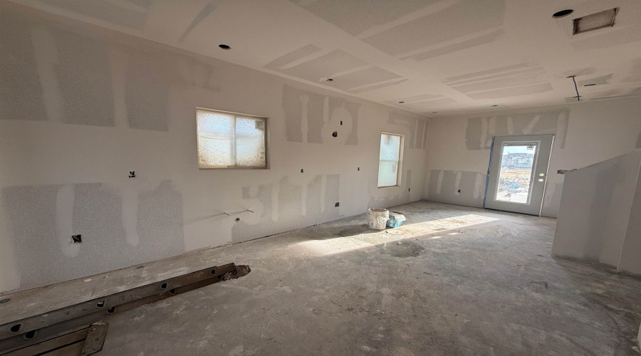 5060 Luna Grande Lp., Laredo, Texas 78046, 4 Bedrooms Bedrooms, 6 Rooms Rooms,2 BathroomsBathrooms,Residential,For Sale,5060 Luna Grande Lp.,20262436
