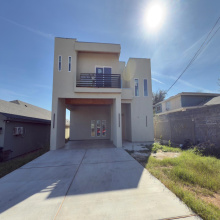 2905 Bayard St, Laredo, Texas 78046, 3 Bedrooms Bedrooms, 5 Rooms Rooms,2 BathroomsBathrooms,Residential,For Sale,2905 Bayard St,20262438