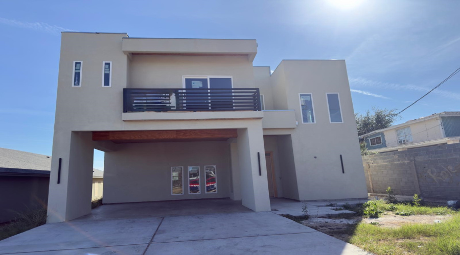 2905 Bayard St, Laredo, Texas 78046, 3 Bedrooms Bedrooms, 5 Rooms Rooms,2 BathroomsBathrooms,Residential,For Sale,2905 Bayard St,20262438