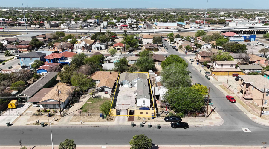 3816 San Francisco Ave, Laredo, Texas 78041, ,Multi-family,For Sale,3816 San Francisco Ave,20262437