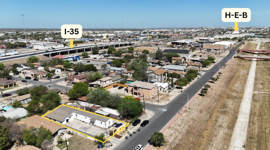 3816 San Francisco Ave, Laredo, Texas 78041, ,Multi-family,For Sale,3816 San Francisco Ave,20262437