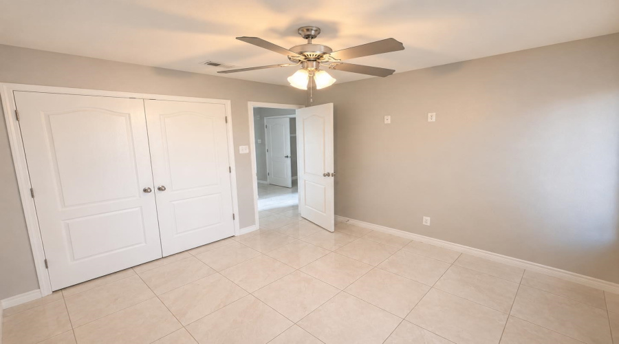 2711 Purdy Court, Laredo, Texas 78046, 4 Bedrooms Bedrooms, 7 Rooms Rooms,4 BathroomsBathrooms,Residential,For Rent,2711 Purdy Court,20262439