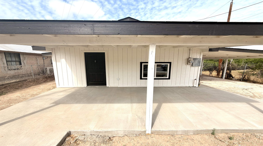 2204 Camp Street, Laredo, Texas 78040, 2 Bedrooms Bedrooms, 4 Rooms Rooms,1 BathroomBathrooms,Residential,For Sale,2204 Camp Street,20262443