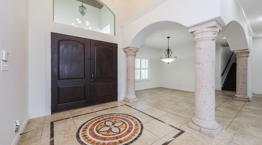 328 Lake Powell Dr, Laredo, Texas 78041, 4 Bedrooms Bedrooms, 7 Rooms Rooms,4 BathroomsBathrooms,Residential,For Sale,328 Lake Powell Dr,20262444