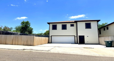 2302 E Elm St, Laredo, Texas 78043, 2 Bedrooms Bedrooms, 3 Rooms Rooms,2 BathroomsBathrooms,Residential,For Rent,2302 E Elm St,20262446 2302 E Elm St, Laredo, Texas 78043, 2 Bedrooms Bedrooms, 3 Rooms Rooms,2 BathroomsBathrooms,Residential,For Rent,2302 E Elm St,20262446