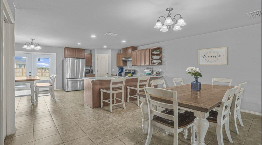 Breakfast Bar for extra sitting