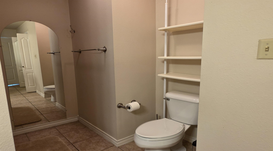 409 Cinnamon Teal Lp, Laredo, Texas 78044, 2 Bedrooms Bedrooms, 4 Rooms Rooms,2 BathroomsBathrooms,Residential,For Sale,409 Cinnamon Teal Lp,20262450