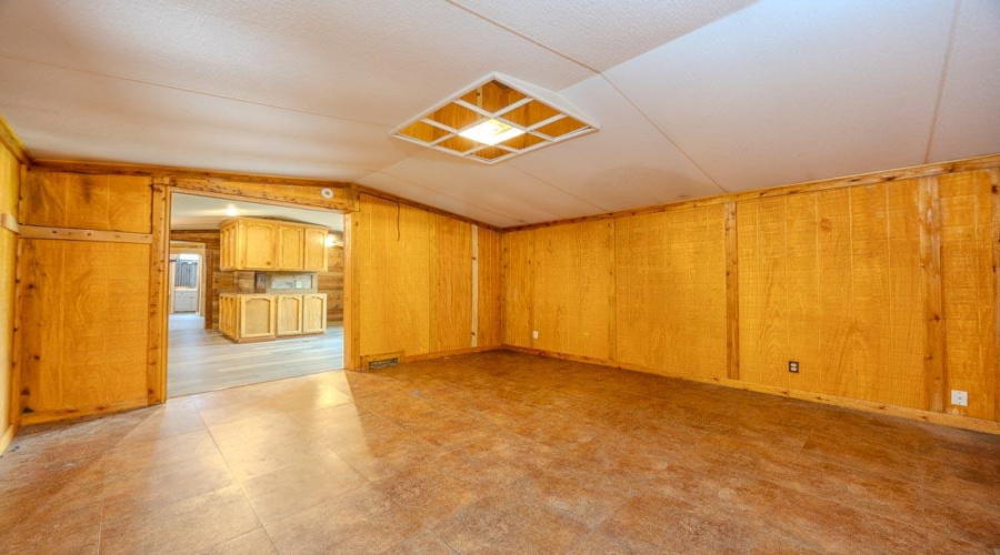 4912 San Miguel Dr, LAREDO, Texas 78046, 3 Bedrooms Bedrooms, 5 Rooms Rooms,2 BathroomsBathrooms,Residential,For Sale,4912 San Miguel Dr,20262451