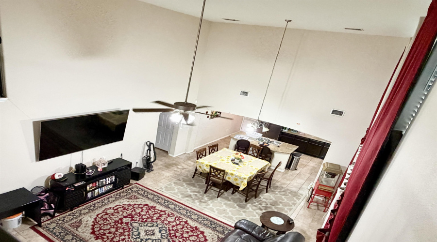 2025 Port Miami St, Laredo, Texas 78045, 4 Bedrooms Bedrooms, 6 Rooms Rooms,2 BathroomsBathrooms,Residential,For Sale,2025 Port Miami St,20262456