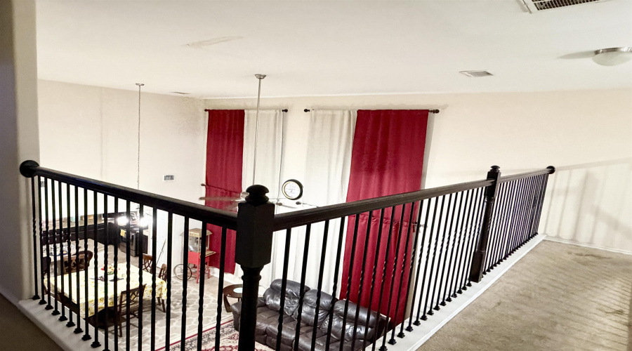 2025 Port Miami St, Laredo, Texas 78045, 4 Bedrooms Bedrooms, 6 Rooms Rooms,2 BathroomsBathrooms,Residential,For Sale,2025 Port Miami St,20262456