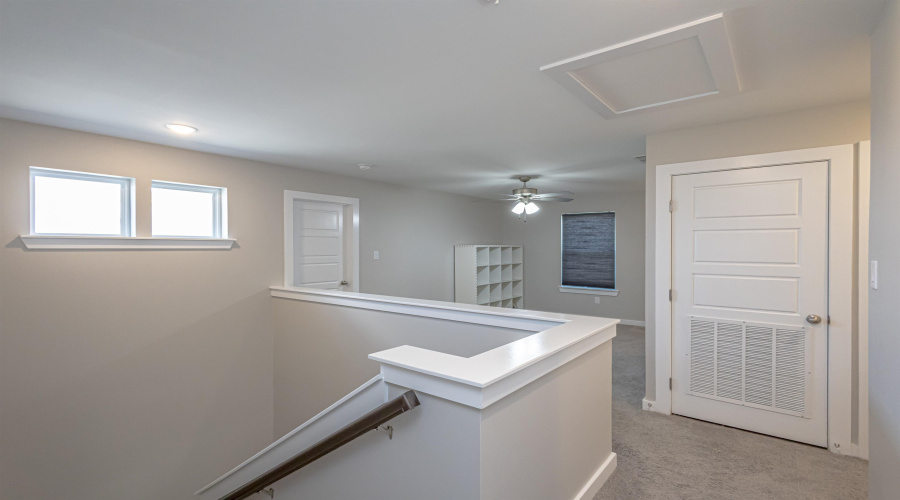 1615 Sambar Lp, Laredo, Texas 78045, 3 Bedrooms Bedrooms, 6 Rooms Rooms,2 BathroomsBathrooms,Residential,For Sale,1615 Sambar Lp,20262464