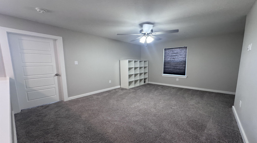 1615 Sambar Lp, Laredo, Texas 78045, 3 Bedrooms Bedrooms, 6 Rooms Rooms,2 BathroomsBathrooms,Residential,For Sale,1615 Sambar Lp,20262464