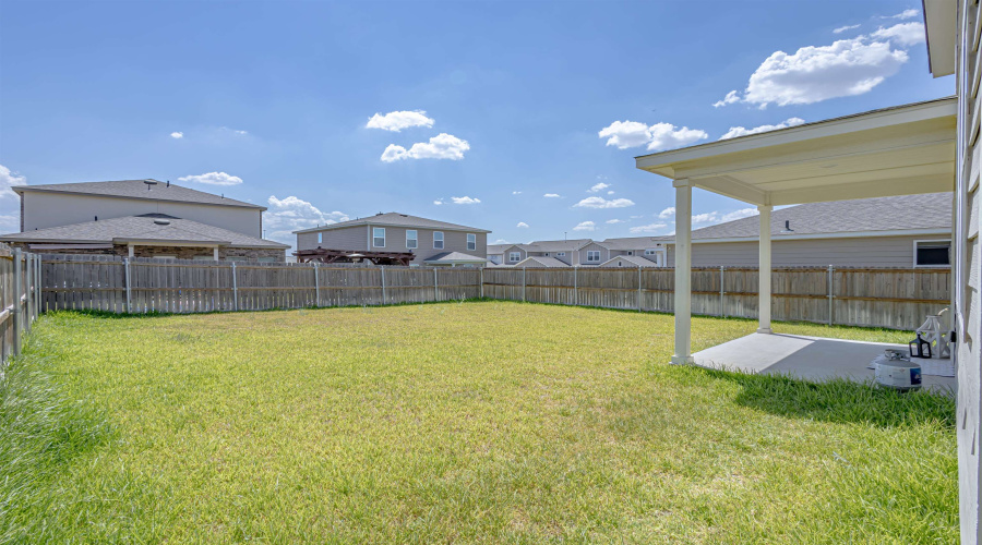 1615 Sambar Lp, Laredo, Texas 78045, 3 Bedrooms Bedrooms, 6 Rooms Rooms,2 BathroomsBathrooms,Residential,For Sale,1615 Sambar Lp,20262464