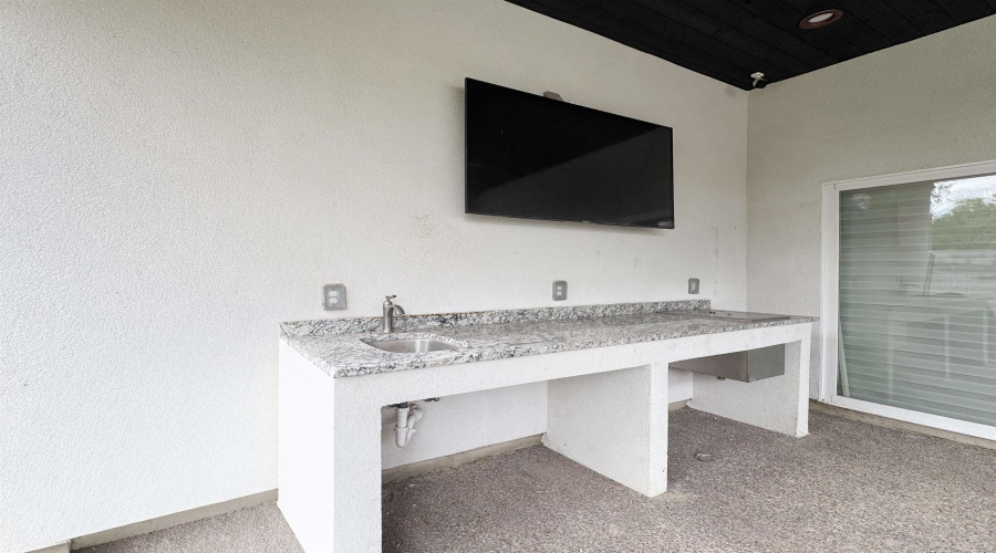 2421 Messi St., laredo, Texas 78041, 3 Bedrooms Bedrooms, 5 Rooms Rooms,2 BathroomsBathrooms,Residential,For Sale,2421 Messi St.,20262471