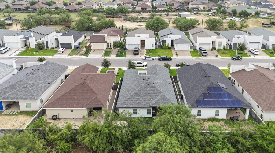 2421 Messi St., laredo, Texas 78041, 3 Bedrooms Bedrooms, 5 Rooms Rooms,2 BathroomsBathrooms,Residential,For Sale,2421 Messi St.,20262471