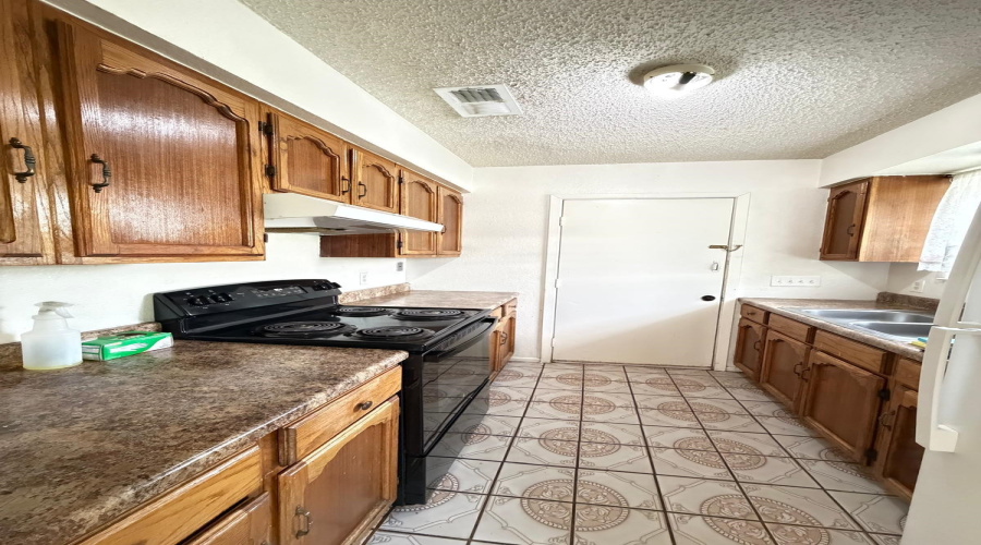 1507 Agave Dr, Laredo, Texas 78041, 3 Bedrooms Bedrooms, 5 Rooms Rooms,2 BathroomsBathrooms,Residential,For Rent,1507 Agave Dr,20262478