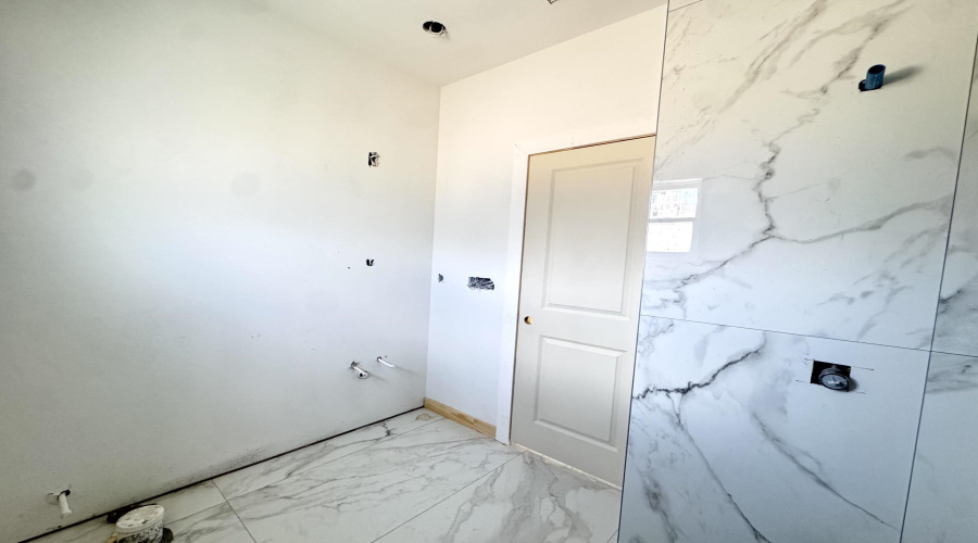 5003 Luna Grande Lp., LAREDO, Texas 78046, 3 Bedrooms Bedrooms, 5 Rooms Rooms,2 BathroomsBathrooms,Residential,For Sale,5003 Luna Grande Lp.,20262479