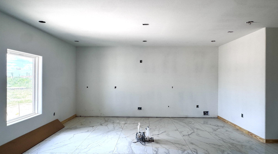 5003 Luna Grande Lp., LAREDO, Texas 78046, 3 Bedrooms Bedrooms, 5 Rooms Rooms,2 BathroomsBathrooms,Residential,For Sale,5003 Luna Grande Lp.,20262479