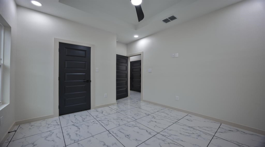 2914 Coventry Dr., LAREDO, Texas 78046, 3 Bedrooms Bedrooms, 5 Rooms Rooms,2 BathroomsBathrooms,Residential,For Sale,2914 Coventry Dr.,20262485