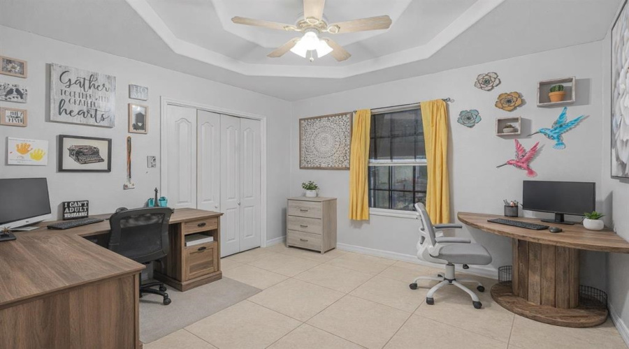 329 Old Milwaukee Rd., LAREDO, Texas 78043, 5 Bedrooms Bedrooms, 8 Rooms Rooms,3 BathroomsBathrooms,Residential,For Sale,329 Old Milwaukee Rd.,20262486
