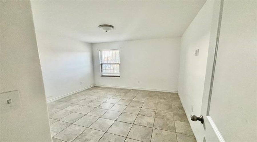 2529 Sabana Ln, Laredo, Texas 78046, 4 Bedrooms Bedrooms, 5 Rooms Rooms,2 BathroomsBathrooms,Residential,For Sale,2529 Sabana Ln,20262489