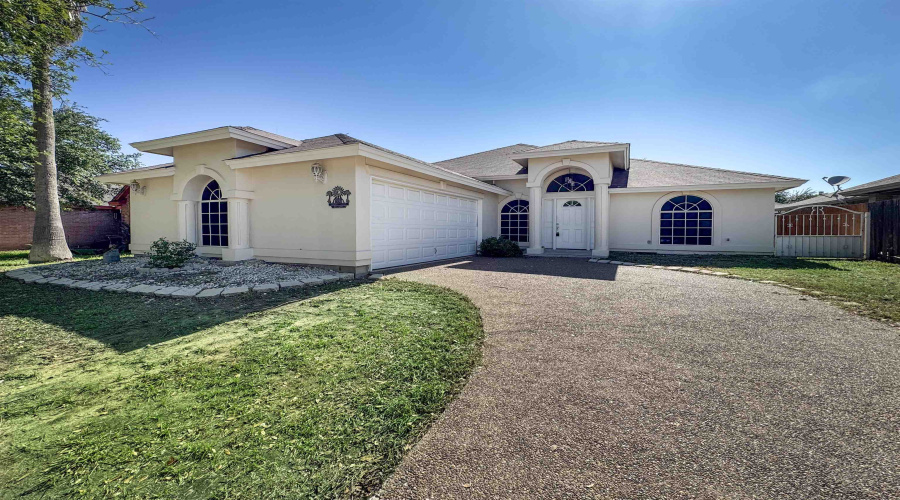 8996 Foggy Lp, Laredo, Texas 78045, 3 Bedrooms Bedrooms, 5 Rooms Rooms,2 BathroomsBathrooms,Residential,For Rent,8996 Foggy Lp,20262494