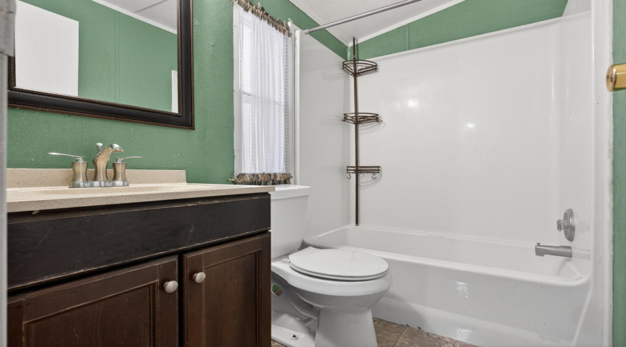 6304 Cereus Ct, laerdo, Texas 78043, 4 Bedrooms Bedrooms, 4 Rooms Rooms,2 BathroomsBathrooms,Residential,For Sale,6304 Cereus Ct,20262495