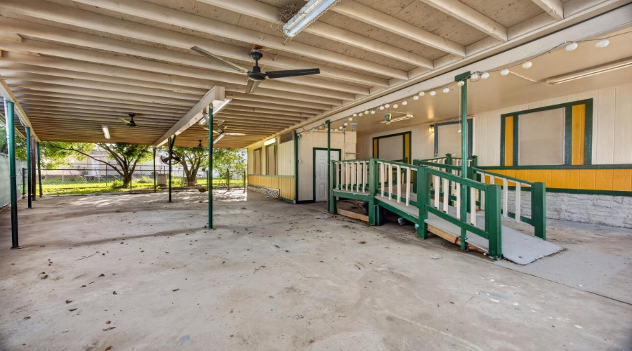 6304 Cereus Ct, laerdo, Texas 78043, 4 Bedrooms Bedrooms, 4 Rooms Rooms,2 BathroomsBathrooms,Residential,For Sale,6304 Cereus Ct,20262495