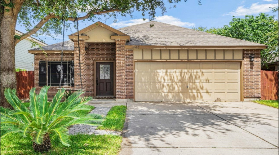 11168 Capistran Lp, Laredo, Texas 78045, 3 Bedrooms Bedrooms, 5 Rooms Rooms,2 BathroomsBathrooms,Residential,For Sale,11168 Capistran Lp,20262498