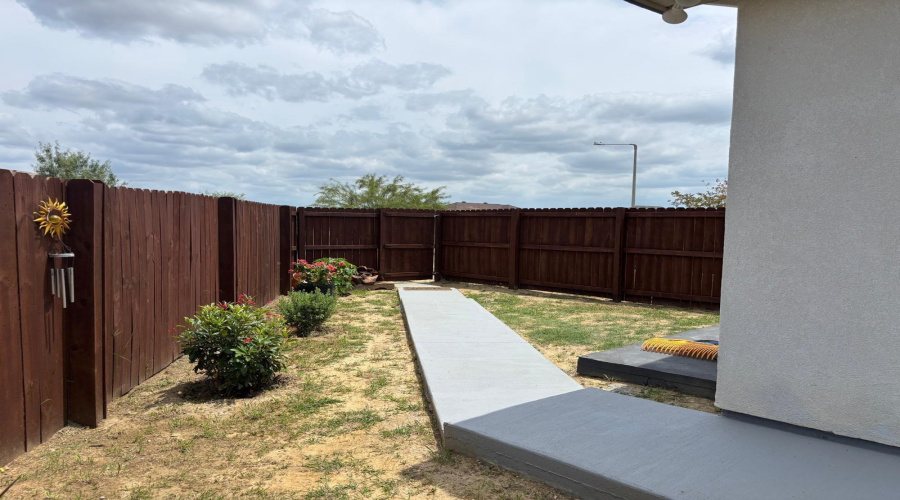 5423 Capilla St., Laredo, Texas 78046, 3 Bedrooms Bedrooms, 6 Rooms Rooms,2 BathroomsBathrooms,Residential,For Sale,5423 Capilla St.,20262502