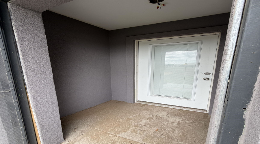 18209 FM 1472, LAREDO, Texas 78045-7919, 1 Room Rooms,3 BathroomsBathrooms,Commercial retail/office,For Rent,18209 FM 1472,20262505